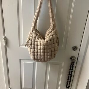 Elegant Cream Quilted Women's Bag